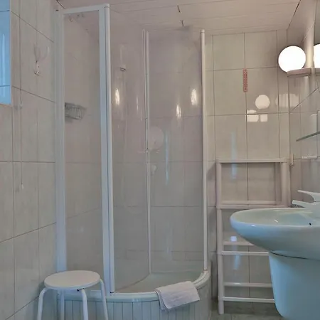 Waldblick Am Haus Ein Apartment Kuehlungsborn